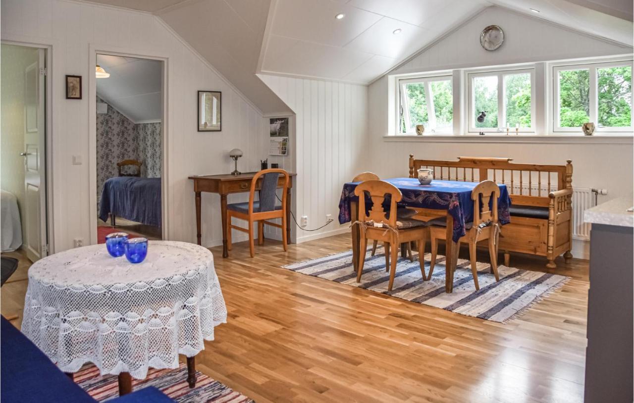 2 Bedroom Cozy Apartment In Arjaeng Εξωτερικό φωτογραφία