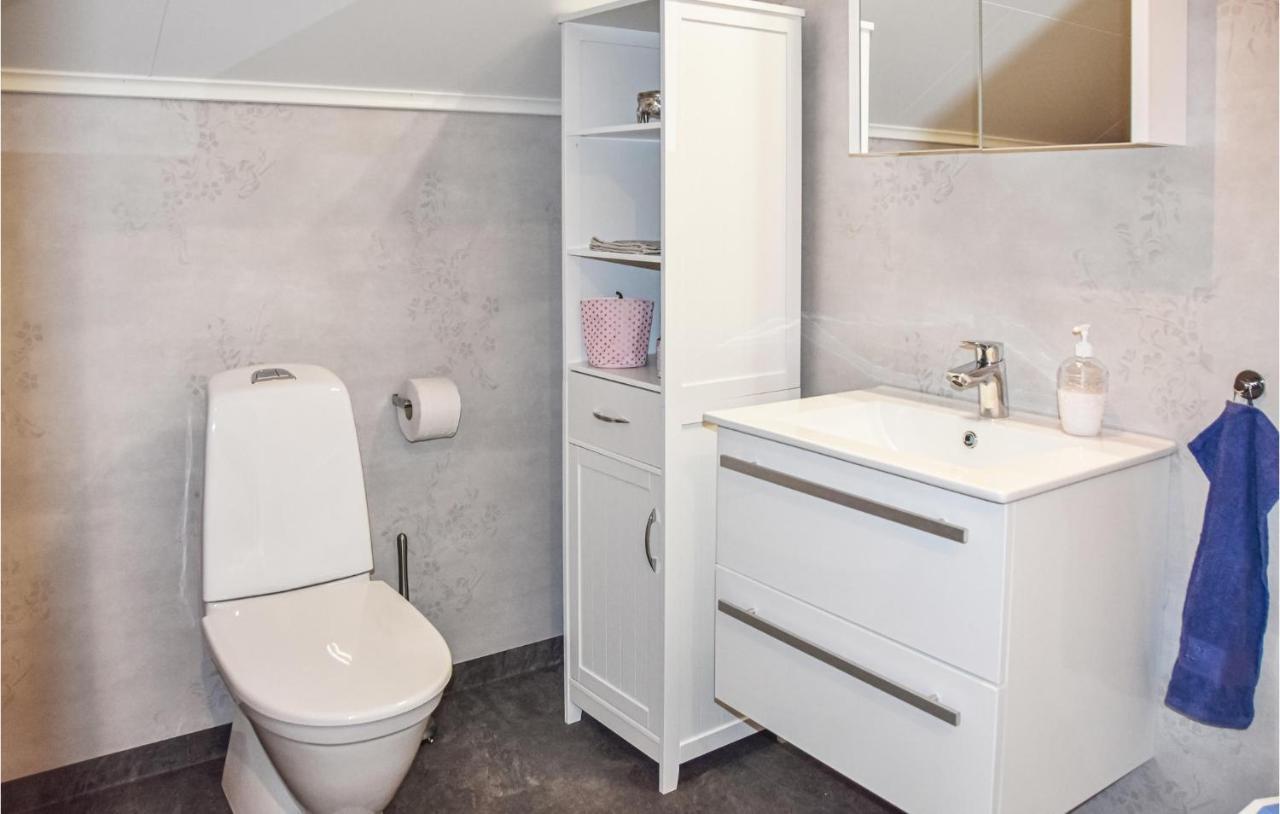 2 Bedroom Cozy Apartment In Arjaeng Εξωτερικό φωτογραφία